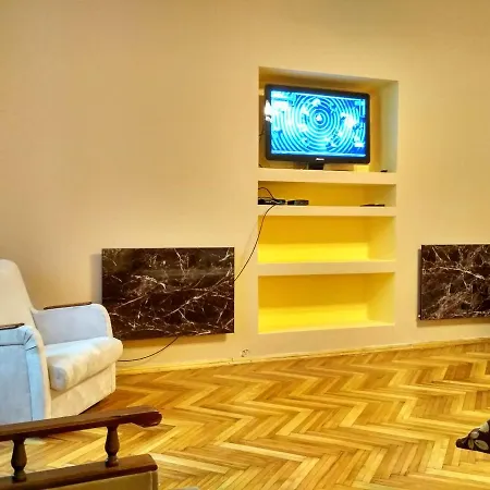 Apartment On Virmens'ka Street