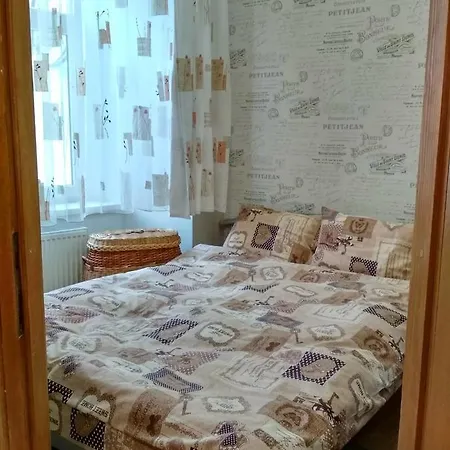 On Virmens'ka Street Διαμέρισμα *